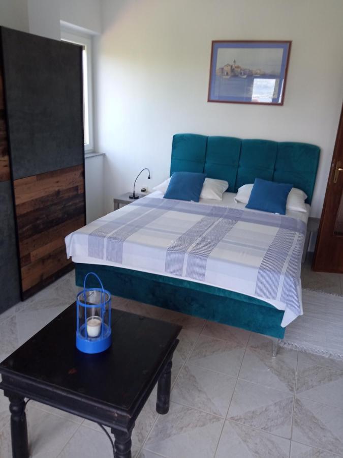 Apartman Kacic Sveti Ivan Dobrinjski Ngoại thất bức ảnh